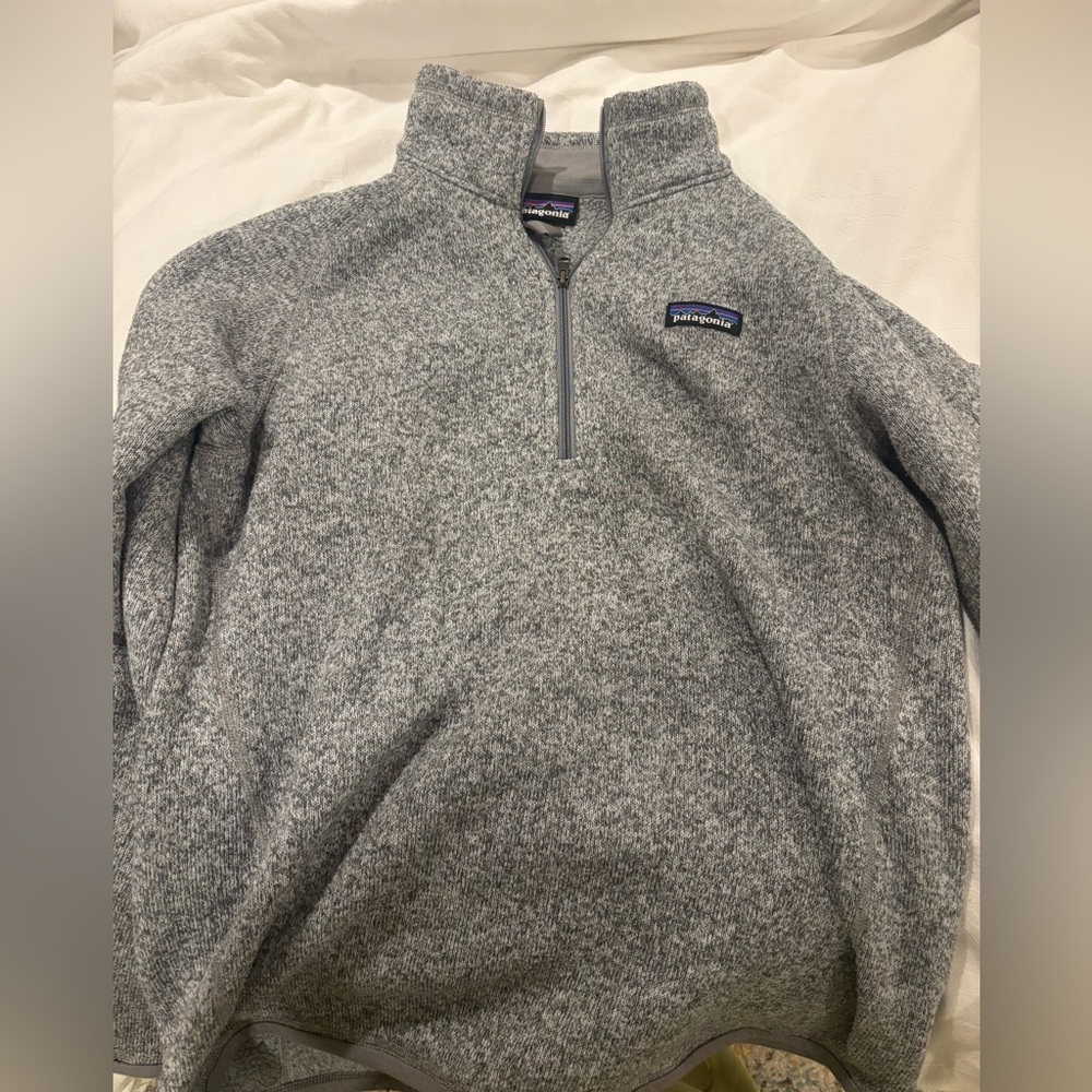 Women’s Patagonia quarter zip